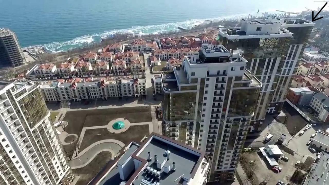 Arcadia Apartments Odesa Room photo